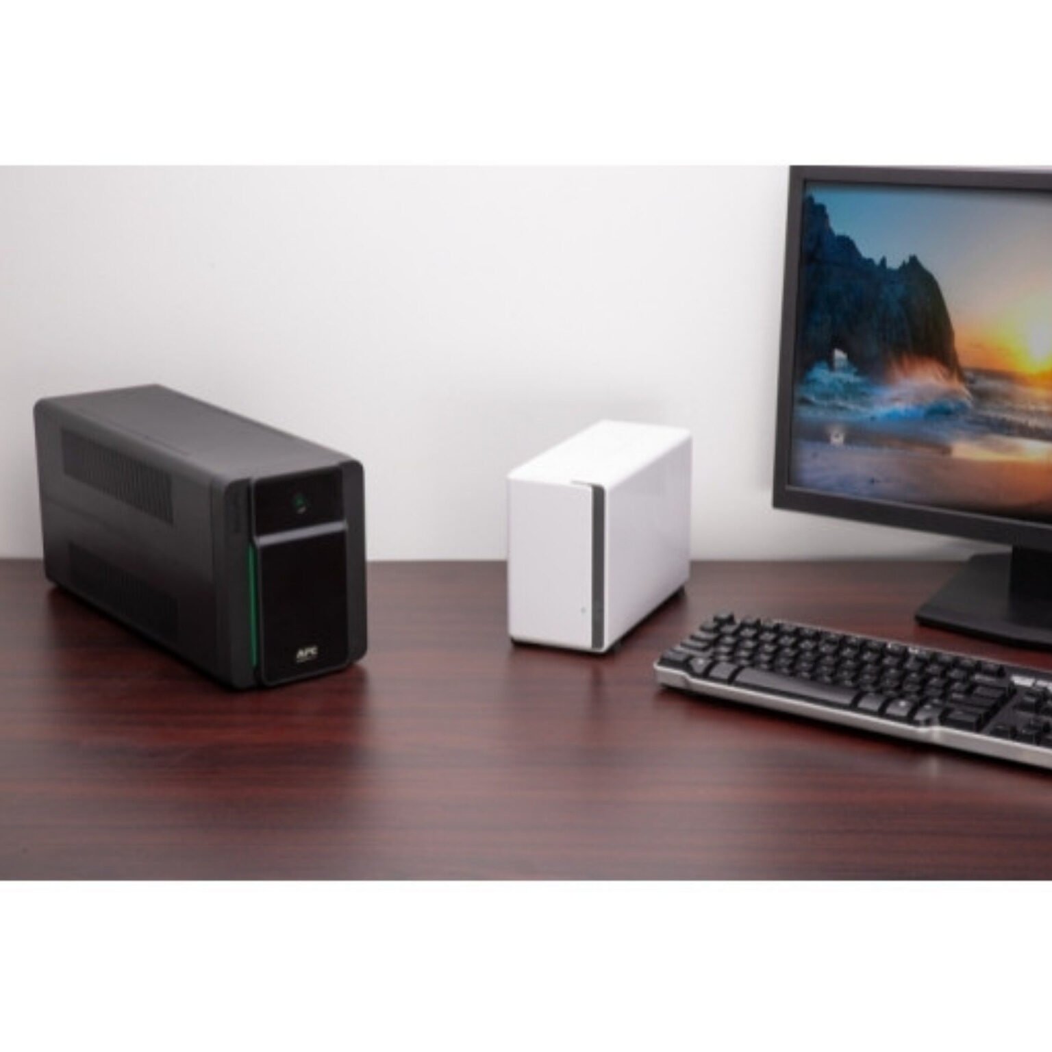 Onduleur APC BVX1200LI-GR – 1200VA / 650W – Image 6