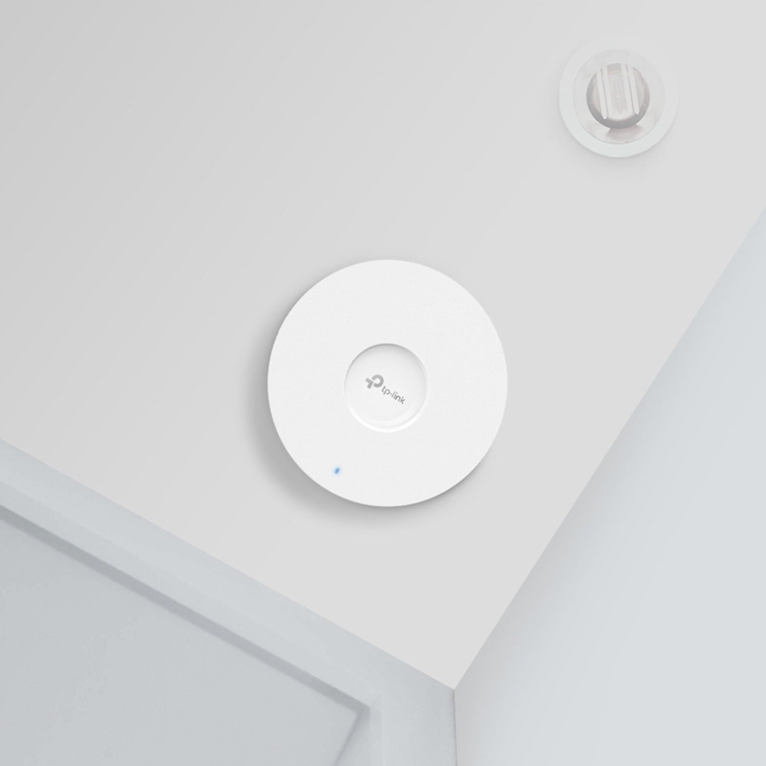 Point d'Accès TP-Link EAP650 WiFi 6 AX3000 Gigabit PoE+ – Image 7